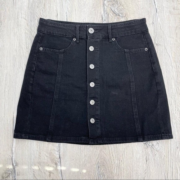 American Eagle Black Jean Mini Skirt - Picture 1 of 6